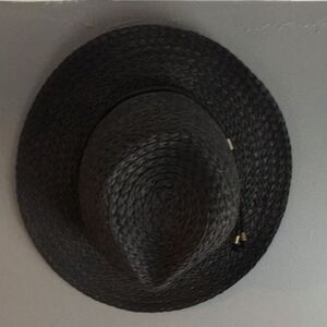 Black Frye woven large brim hat!